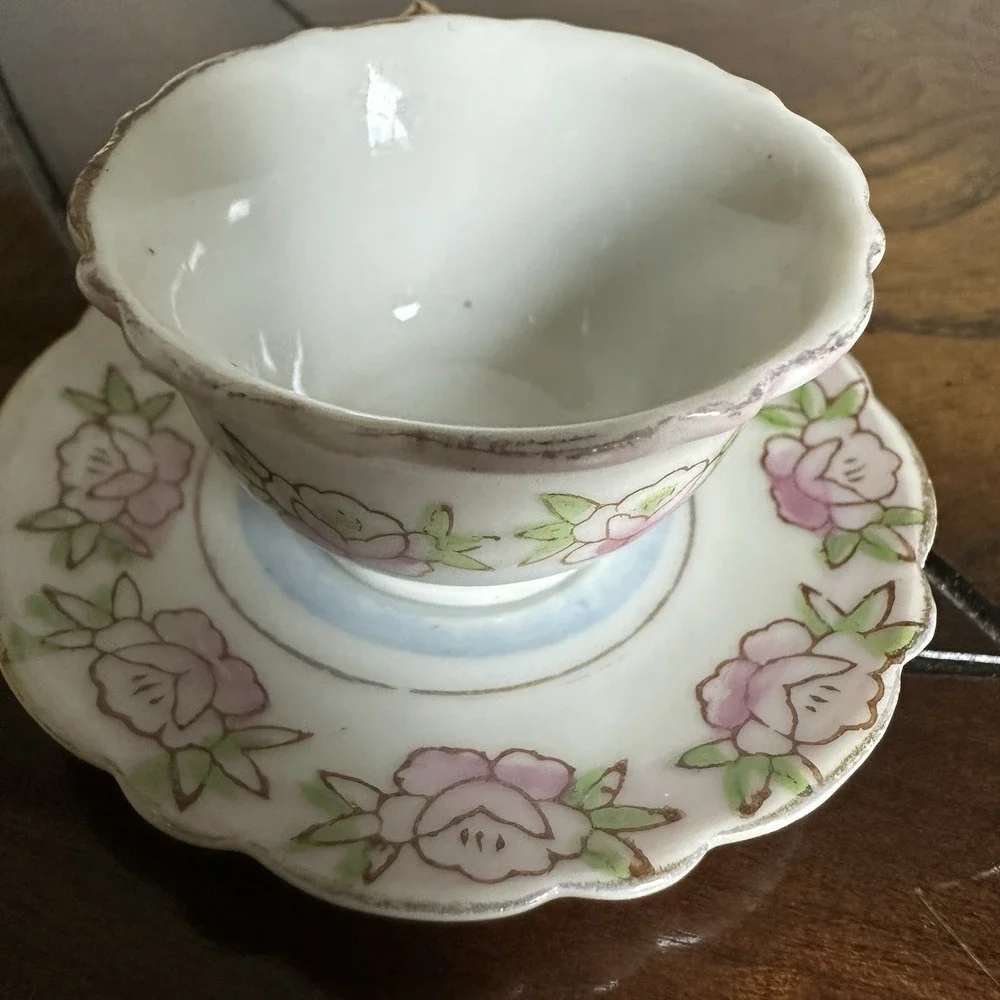 VTG Japanese Miniature Hand Painted Floral‎ Teacup w 2.5 Inch Saucer Set Signed